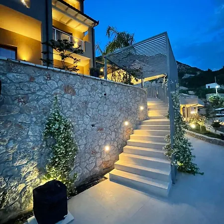 Amare 5* Dhërmi