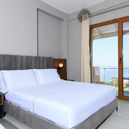 Amare Szálloda Dhërmi