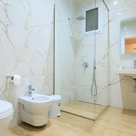 Hotel Amare
