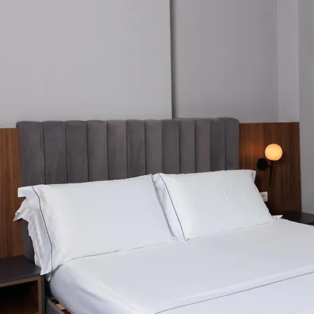 Hotel Amare
