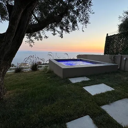 Hotel Amare